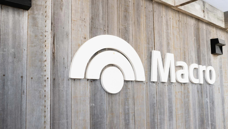 Egresado de la UNLP y uno de los CEO más importantes: ¿quién será el nuevo número uno de Banco Macro?