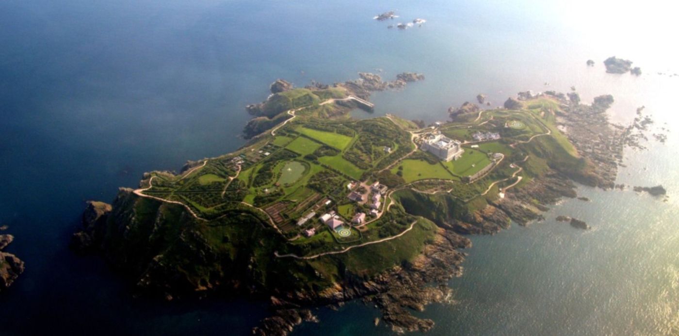 1601909145058.jpg?x=19&y=174&width=1471&height=735&rotate=0&scaleX=1&scaleY=1&ow=1500&oh=955&&cw=1920&ch=950