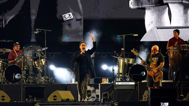 los fabulosos cadillacs hicieron delirar a una multitud en el hipodromo