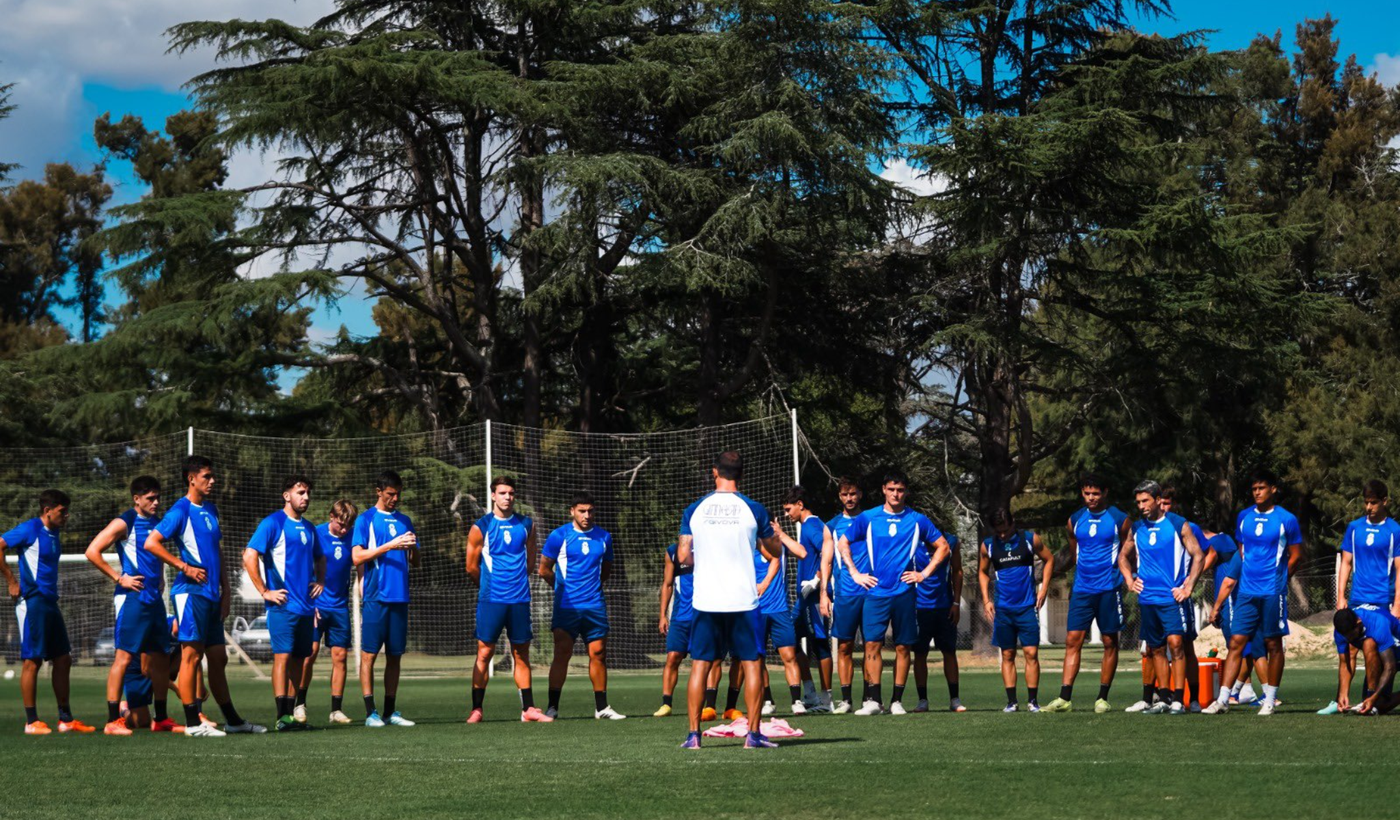 Gimnasia va por la recuperación frente a Banfield. Gimnasia va por la recuperación frente a Banfield.