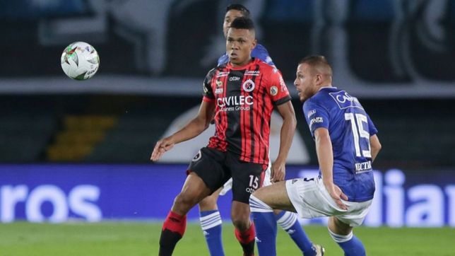 las tarjetas amarillas, el curioso y picante record del nuevo refuerzo del lobo