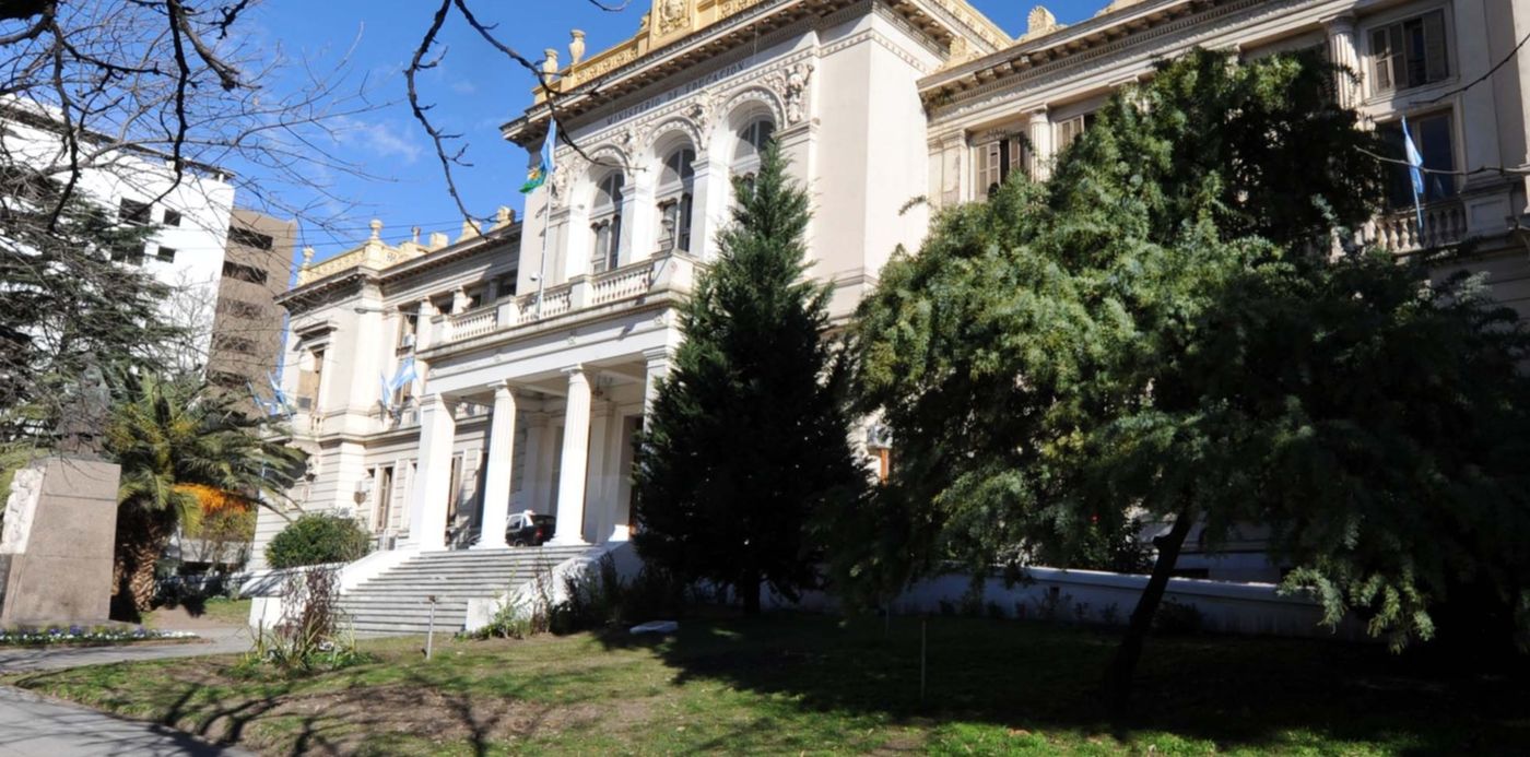 1545159137495.jpg?x=15&width=1969&rotate=0&scaleX=1&ow=2000&y=310&height=985&scaleY=1&oh=1421&&cw=1920&ch=950