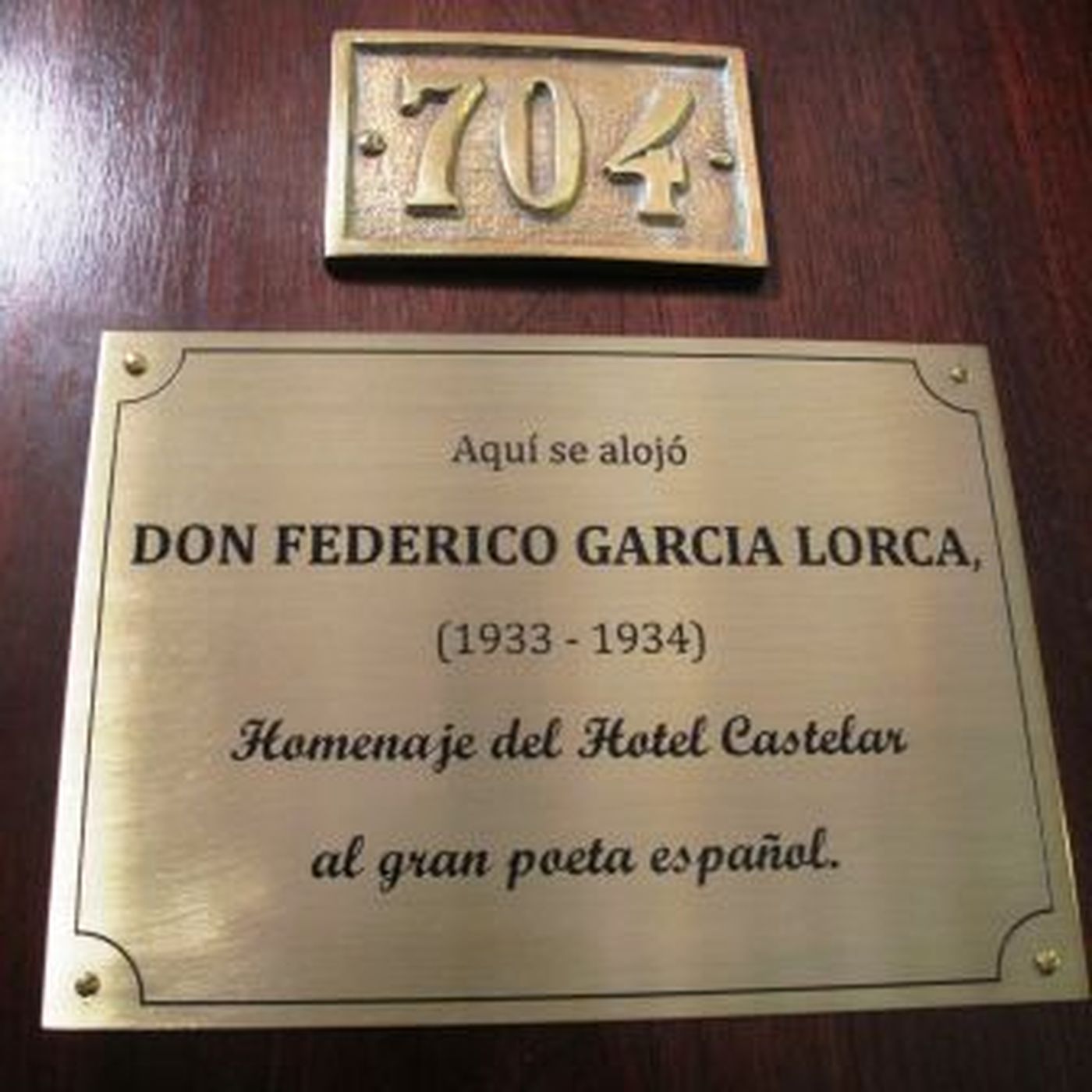 Mientras en La Plata no existe registro, de su visita a Buenos Aires quedaron huellas.
