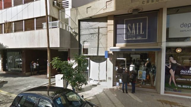 robo un local centrico con su hija de 5 anos, la fueron a detener y mordio a dos policias