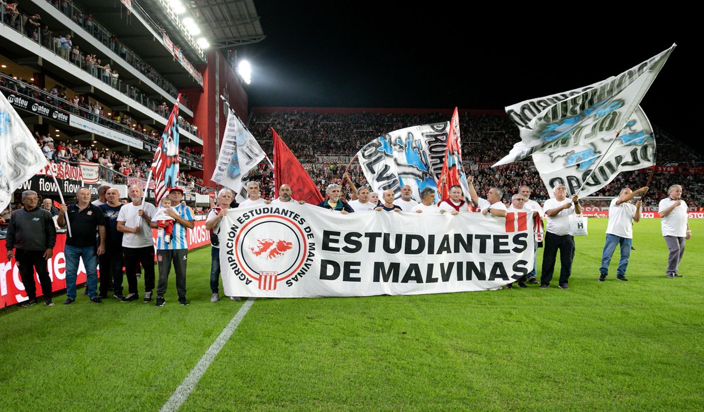 Combatientes Malvinas Estudiantes.jpg