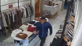 tiene un frondoso prontuario, intento una seguidilla de robos en pleno centro y termino detenido tiene un frondoso prontuario, intento una seguidilla de robos en pleno centro y termino detenido