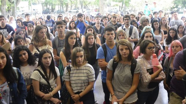 la unlp abre sus puertas para que los futuros ingresantes conozcan las carreras