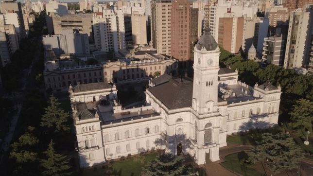 municipales de la plata acordaron un aumento del 47% que sera pagado en tres tramos