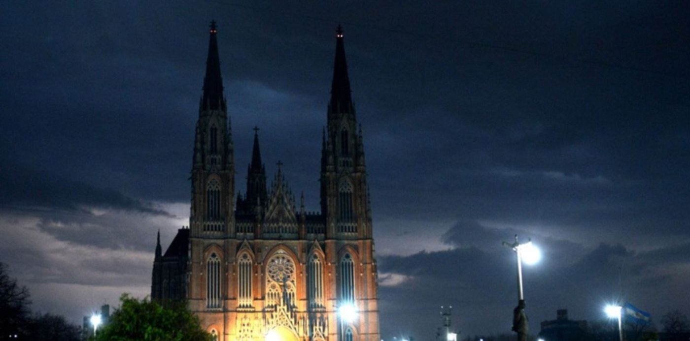 1562929313912.jpeg?&cw=1920&ch=950