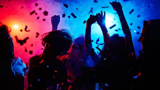 ingreso con barbijo, organizan una fiesta clandestina en plena cuarentena en la plata