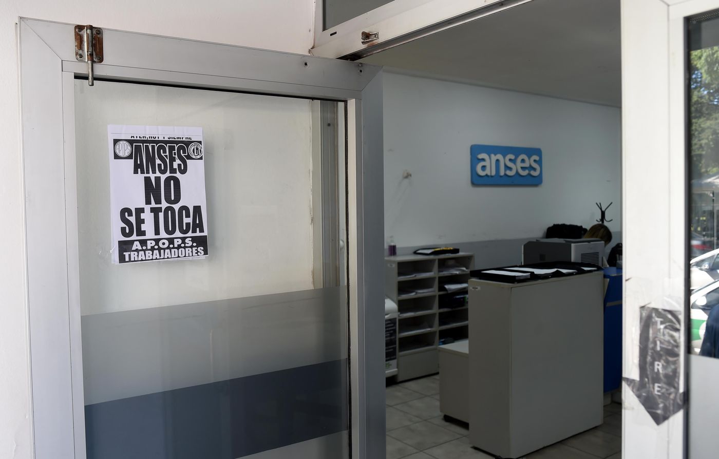 Despidos en la ANSES (3).JPG