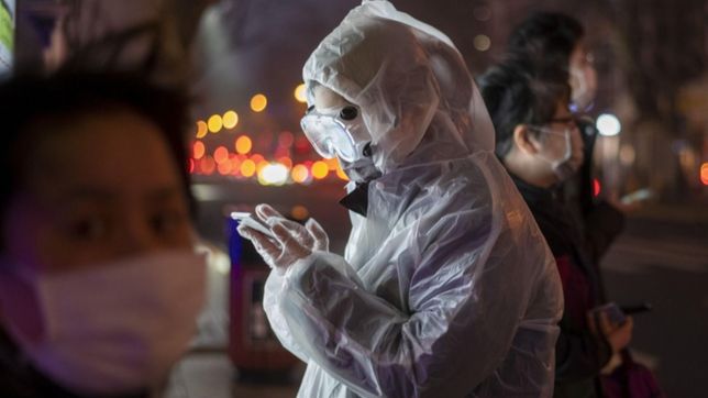 cocaina, billetes, orina y mosquitos: la oms derriba los mitos en torno al coronavirus