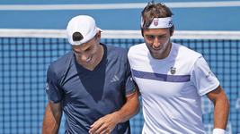 batazaco de etcheverry y cerundolo que se metieron en la final de dobles en montreal
