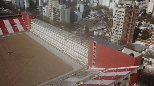 video: asi empezaron a colocar el techo en los palcos de la nueva cancha pincha