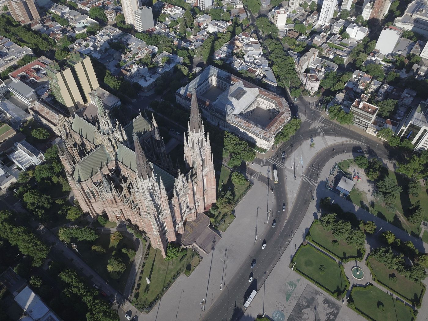 aerea ciudad de la plata municipalidad Plaza Moreno  catedral  39.JPG