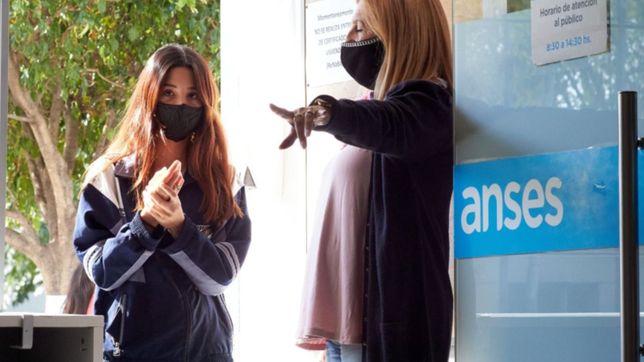 mas de 40.000 familias de la plata recibiran la ayuda de 15 mil pesos de anses