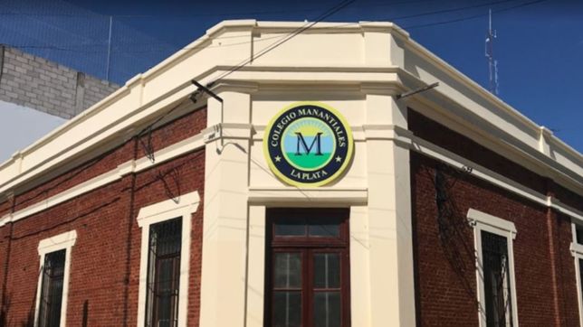 denuncian una intoxicacion masiva en un colegio por un pastel de papas en mal estado