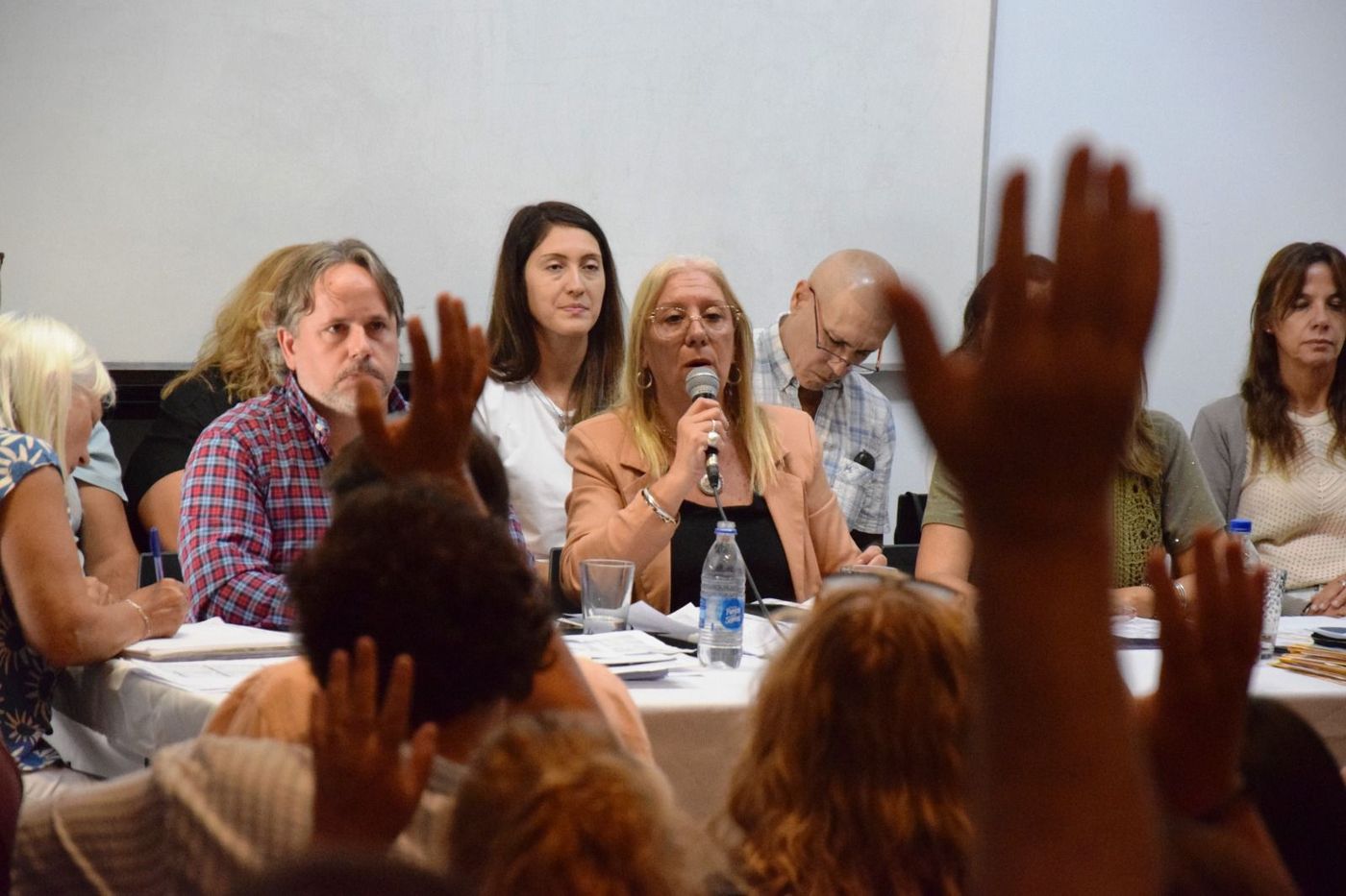 feb convoca a paro docente congreso extraordinario no inicio clases 2026 1