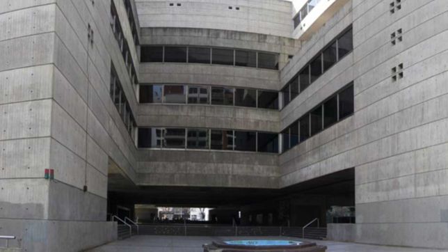 el teatro argentino en alerta: los trabajadores denuncian falta de presupuesto y salarios atrasados