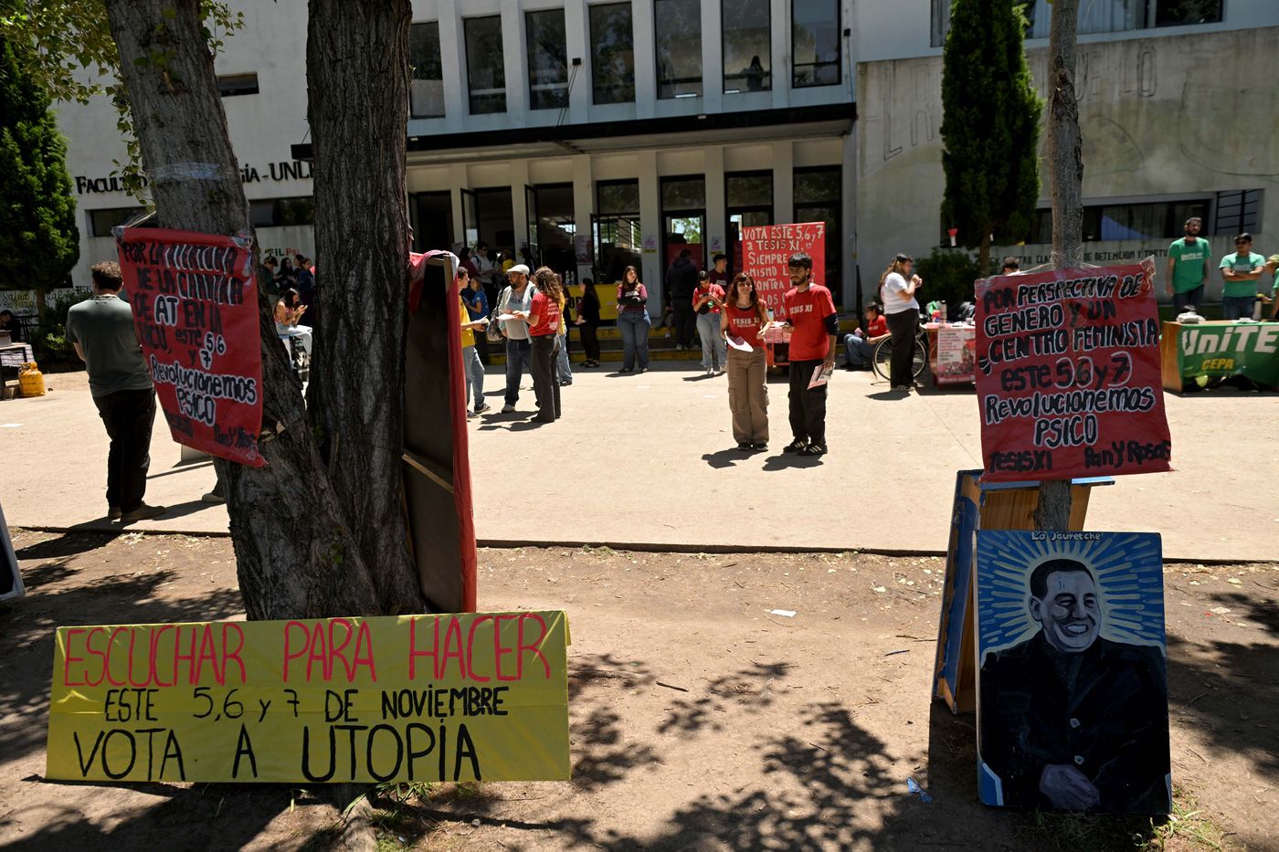 Elecciones estudiantiles en la UNLP 2025 Facultad de Psicología (11)