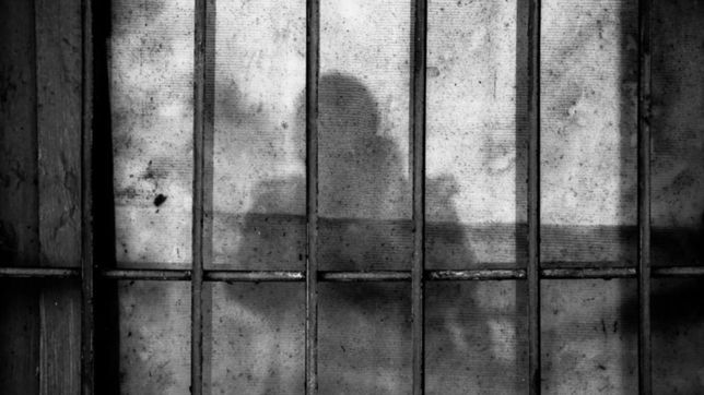 ¿que fue lo que desencadeno el motin que termino con dos policias en terapia intensiva?