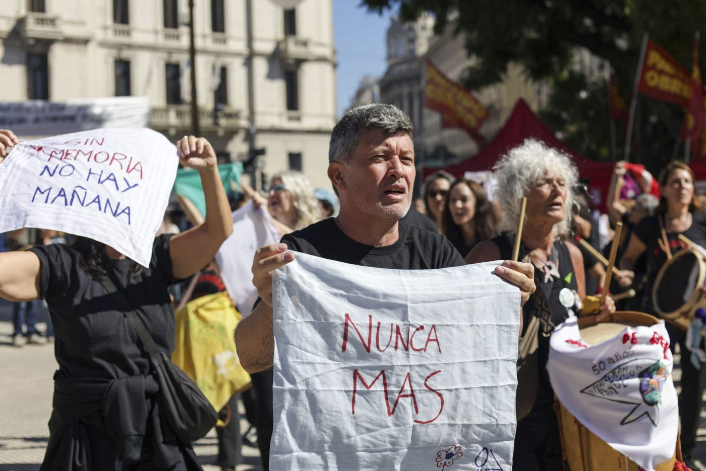 Ya hay gente concentrando en Plaza de Mayo