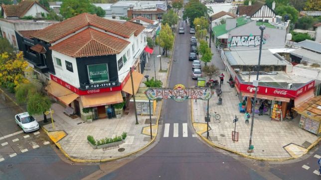 ¿se viene una peatonal en la calle cantilo de city bell?