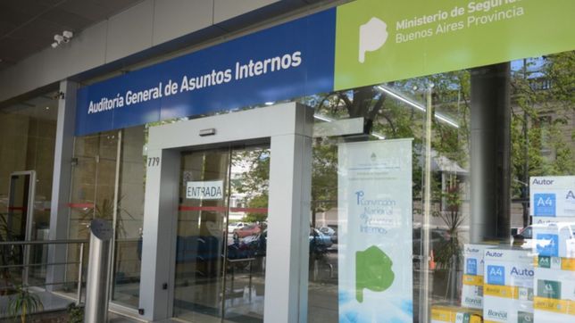 allanaron asuntos internos por la denuncia de un excomisario exonerado de la bonaerense