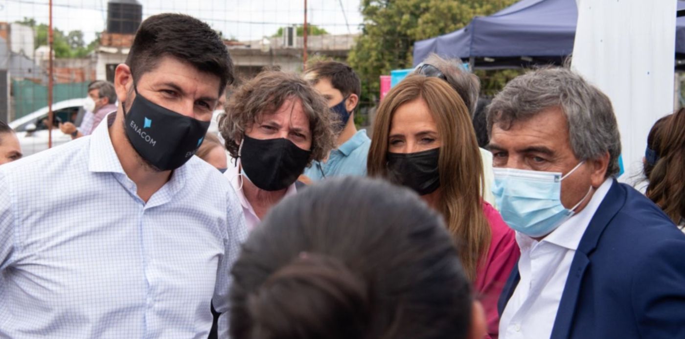 1614727807171.jpg?x=17&y=67&width=1467&height=733&rotate=0&scaleX=1&scaleY=1&ow=1500&oh=1001&&cw=1920&ch=950