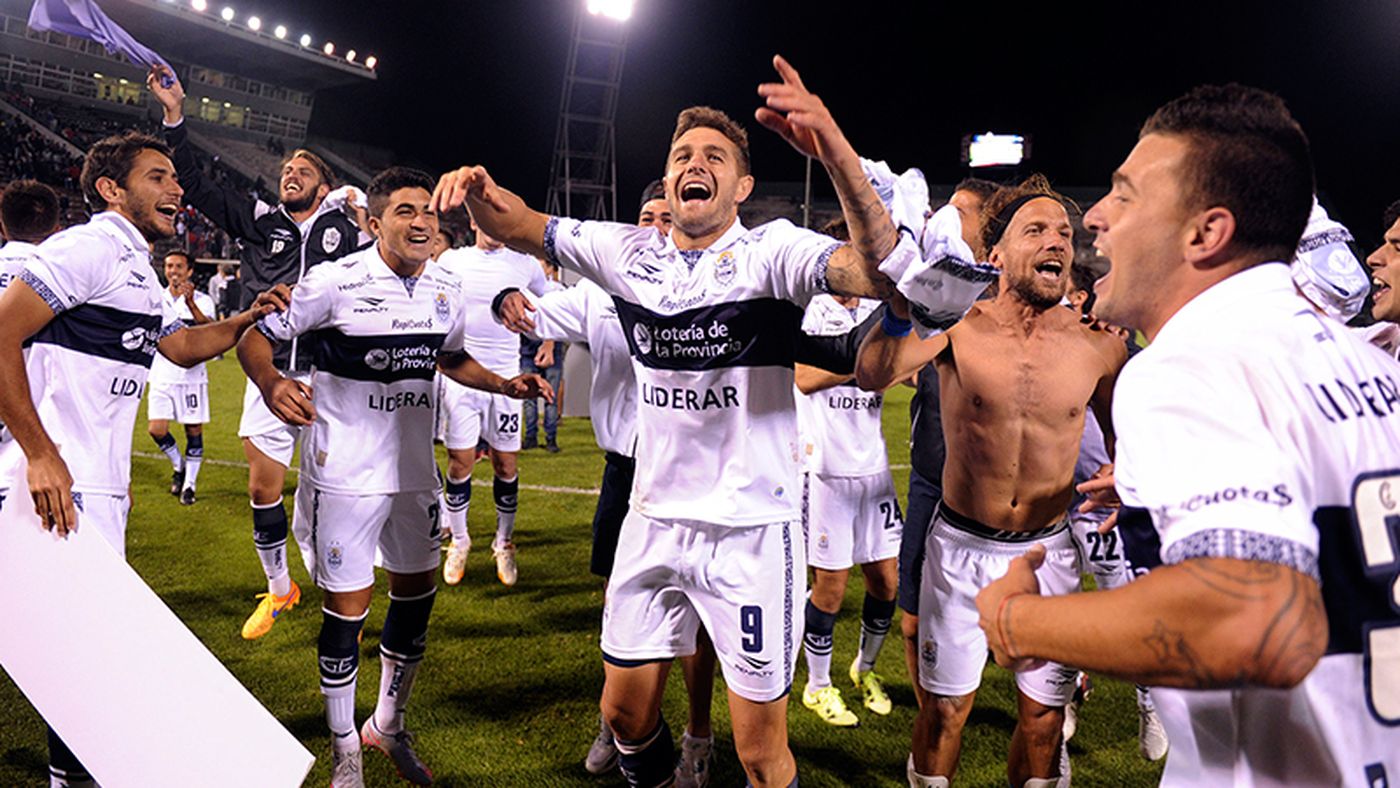 Gimnasia Copa Argentina festejo.jpg
