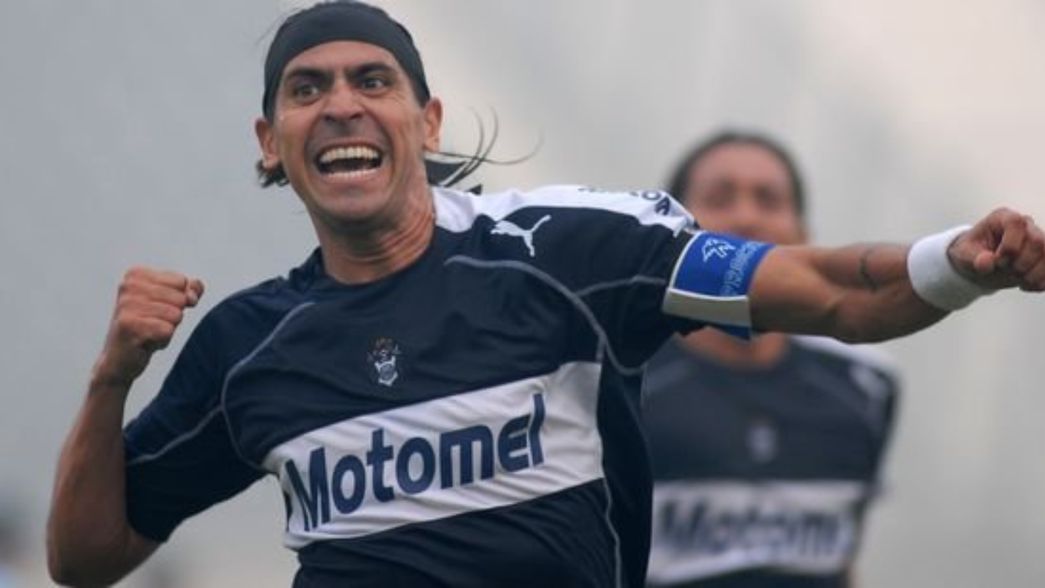 Gimnasia es pueblo, transpiré esos colores, la advertencia del hermano de Eduardo Domínguez