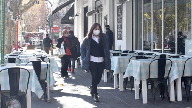 ¿como tramitar el pase sanitario que rige desde este miercoles en la plata?