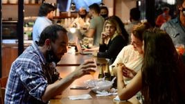 baxar mercado celebra el mes del ?street food? con platos a precios imperdibles