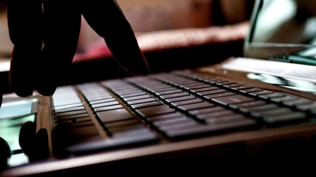 la unlp termina el primer cuatrimestre con mas de 94 mil estudiantes cursando a distancia