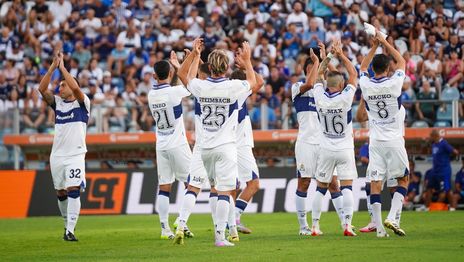 Cruce histórico entre Gimnasia y Gimnasia de Mendoza con guiño dirigencial Cruce histórico entre Gimnasia y Gimnasia de Mendoza con guiño dirigencial