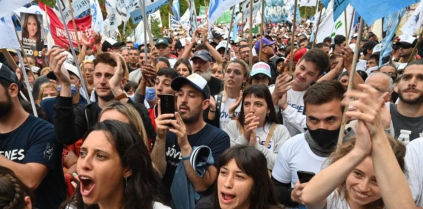 Acto cierre de campaña Frente de Todos Bosque
