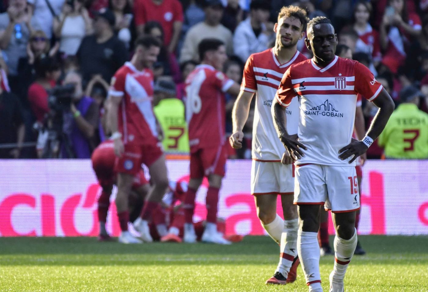 Argentinos Estudiantes Alexis Manyoma.jpg