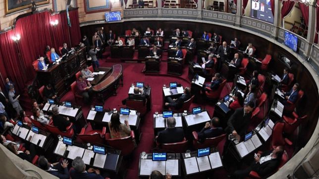 el escrutinio anticipa una pelea voto a voto por la tercera banca de la plata en el senado