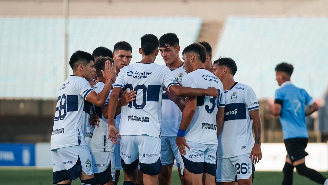 Gimnasia sigue preparándose y venció a la Selección uruguaya Sub 20