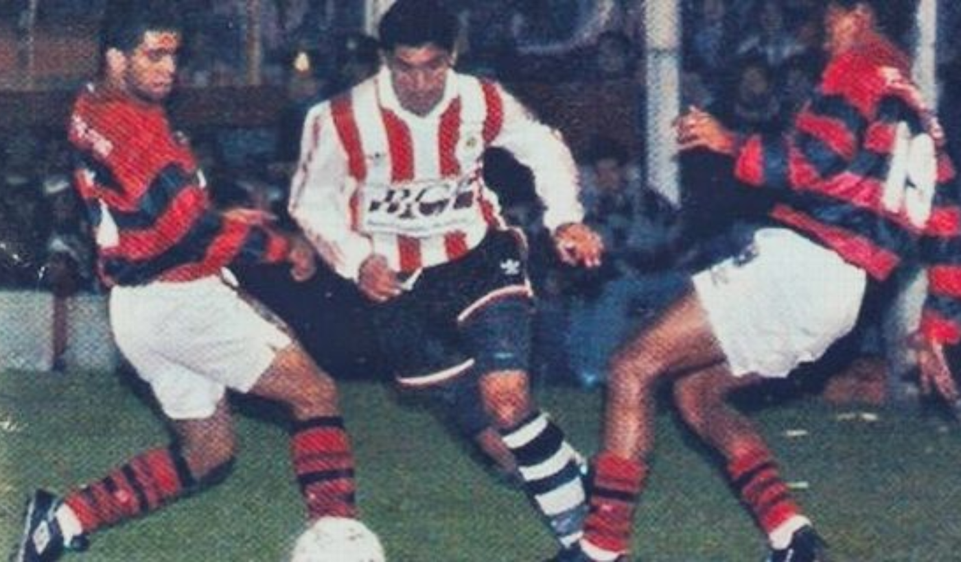 El choque entre Estudiantes y Flamengo.