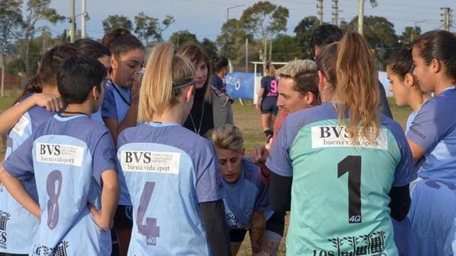 la lucha de las jugadoras de villa san carlos por seguir en primera: pendemos de un hilo