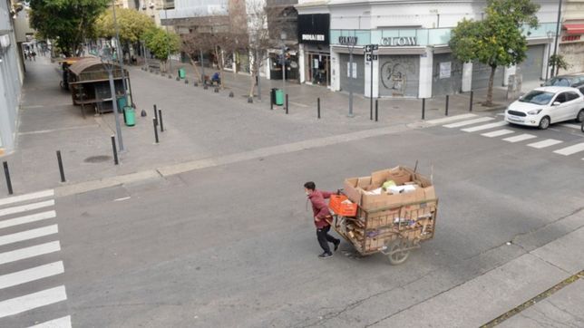 menos circulacion y mas controles: asi estan las calles de la plata en la nueva cuarentena