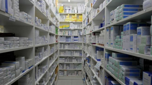 las farmacias de la plata amenazan con dejar sin remedios a los afiliados de ioma