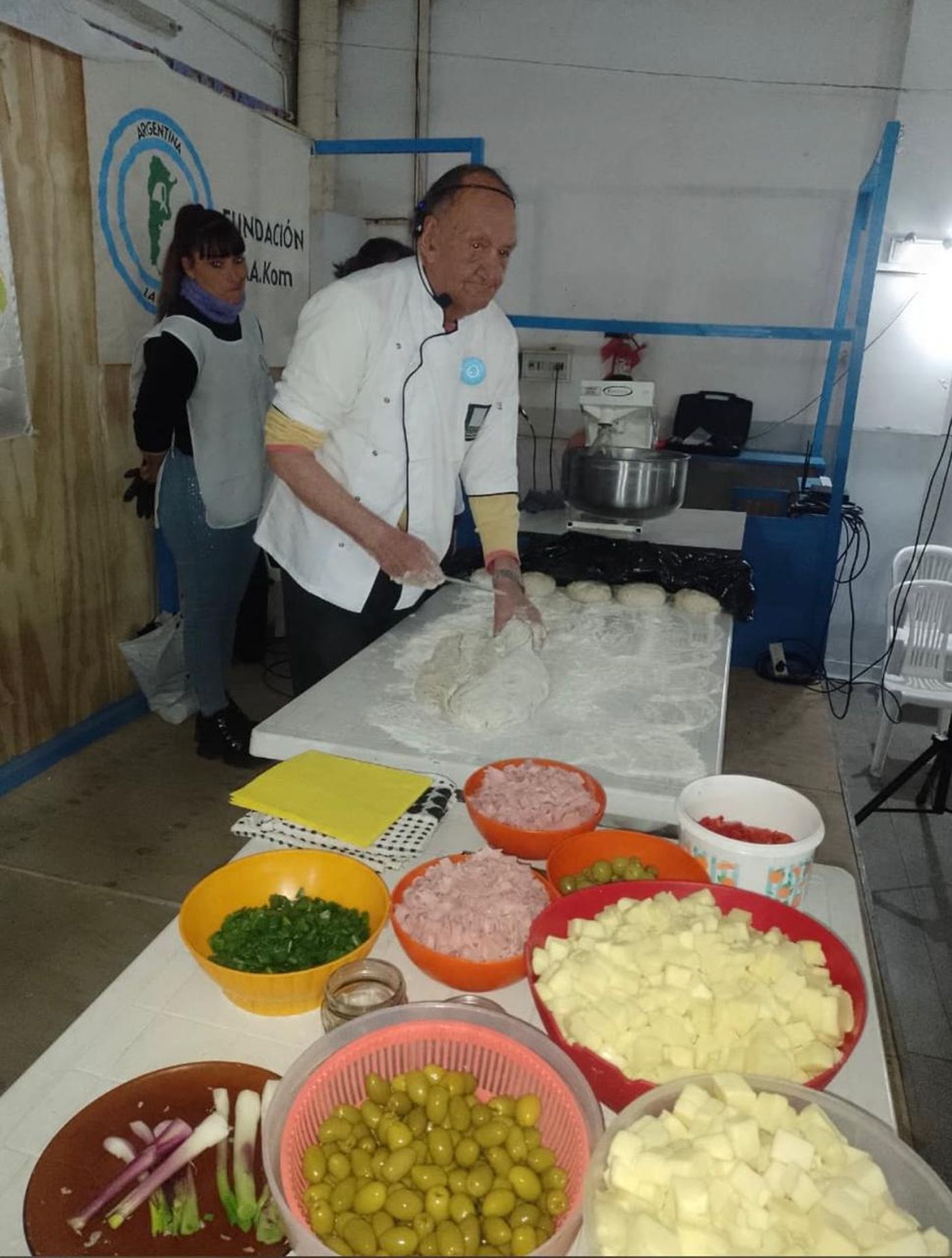 Carloncho se mostró muy emocionado por su masterclass de pizzas en La Plata.