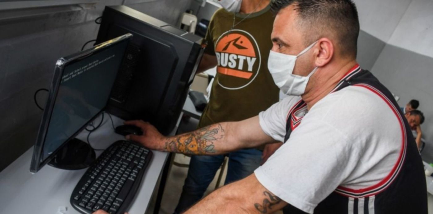 1638484575902.jpeg?x=7&y=41&width=1010&height=505&rotate=0&scaleX=1&scaleY=1&ow=1024&oh=683&&cw=1920&ch=950