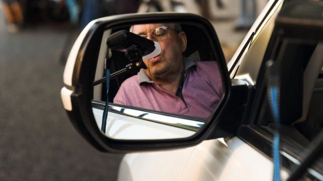 buscan que parte de las multas de transito se use para comprar alcoholimetros