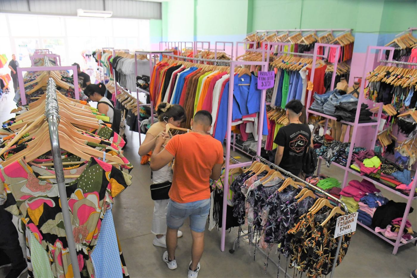 Empleados de comercio.jpg