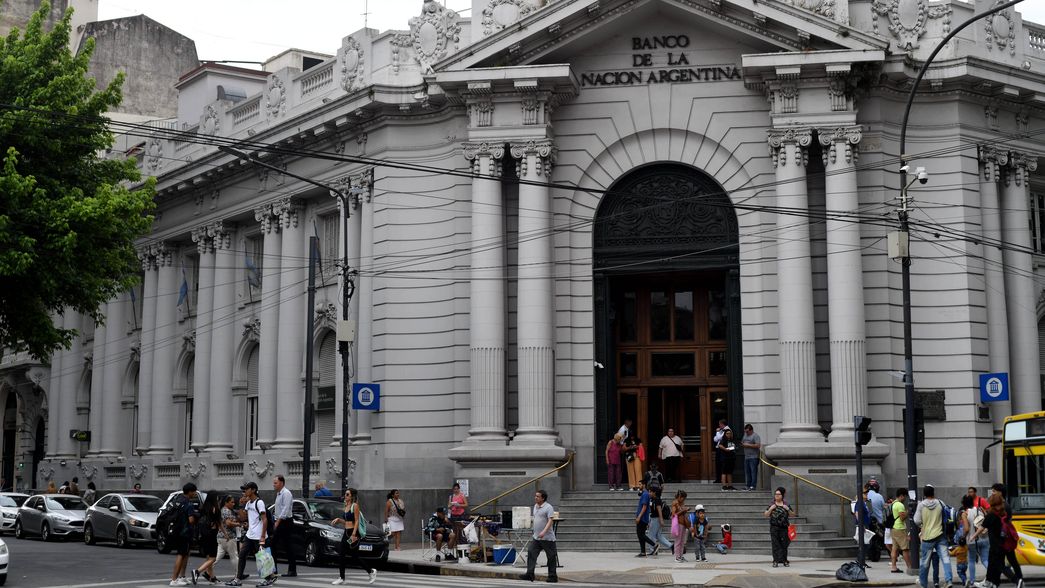 La Justicia de La Plata prorrogó la cautelar que frena la privatización del Banco Nación