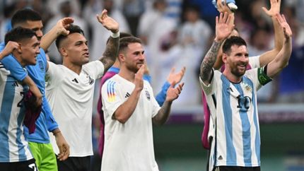 Argentina le ganó a México 2 a 0 en un partido clave en busca de los octavos de final