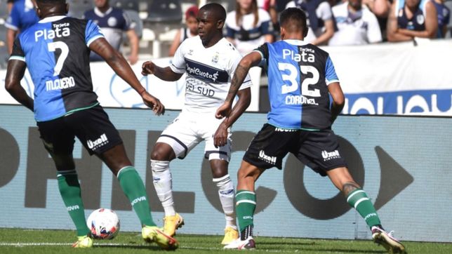 el lobo tiene todo listo para quedarse con el 70% del pase de johan carbonero